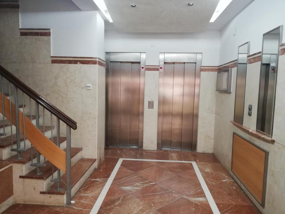 Apartamento Con Encanto 'Larios Studio' Lägenhet Málaga Exteriör bild