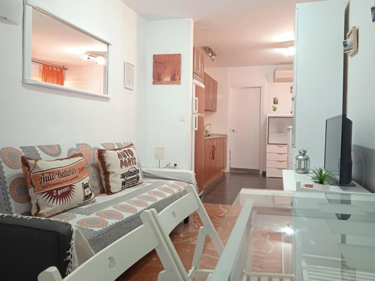 Apartamento Con Encanto 'Larios Studio' Lägenhet Málaga Exteriör bild