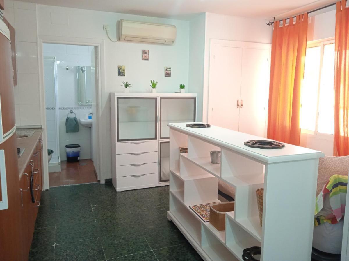 Apartamento Con Encanto 'Larios Studio' Lägenhet Málaga Exteriör bild