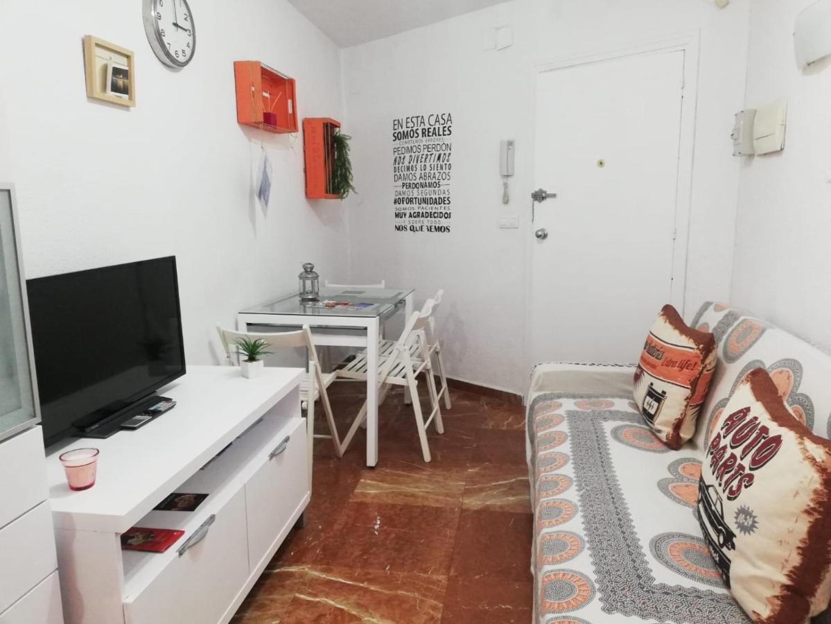 Apartamento Con Encanto 'Larios Studio' Lägenhet Málaga Exteriör bild