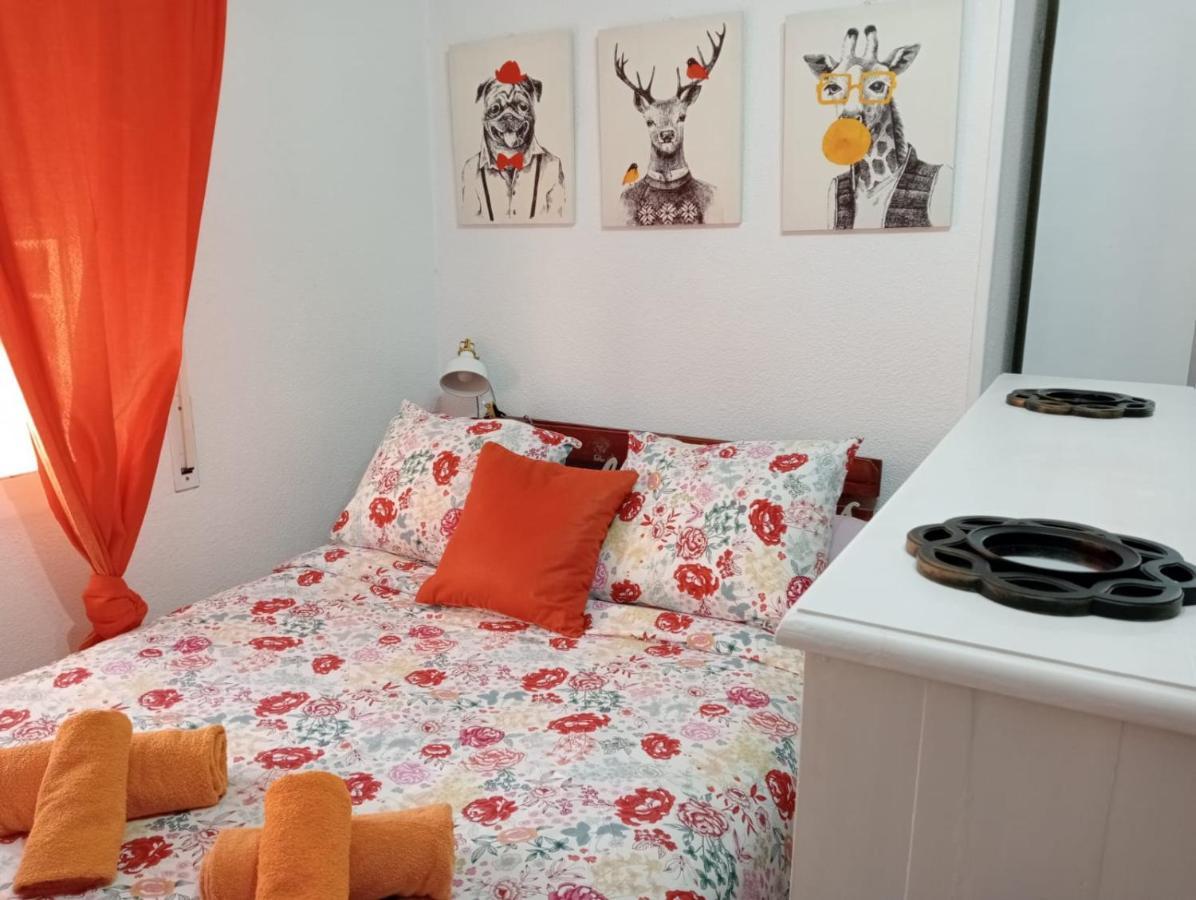 Apartamento Con Encanto 'Larios Studio' Lägenhet Málaga Exteriör bild