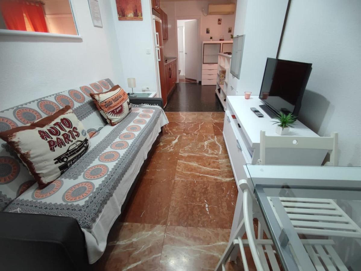 Apartamento Con Encanto 'Larios Studio' Lägenhet Málaga Exteriör bild